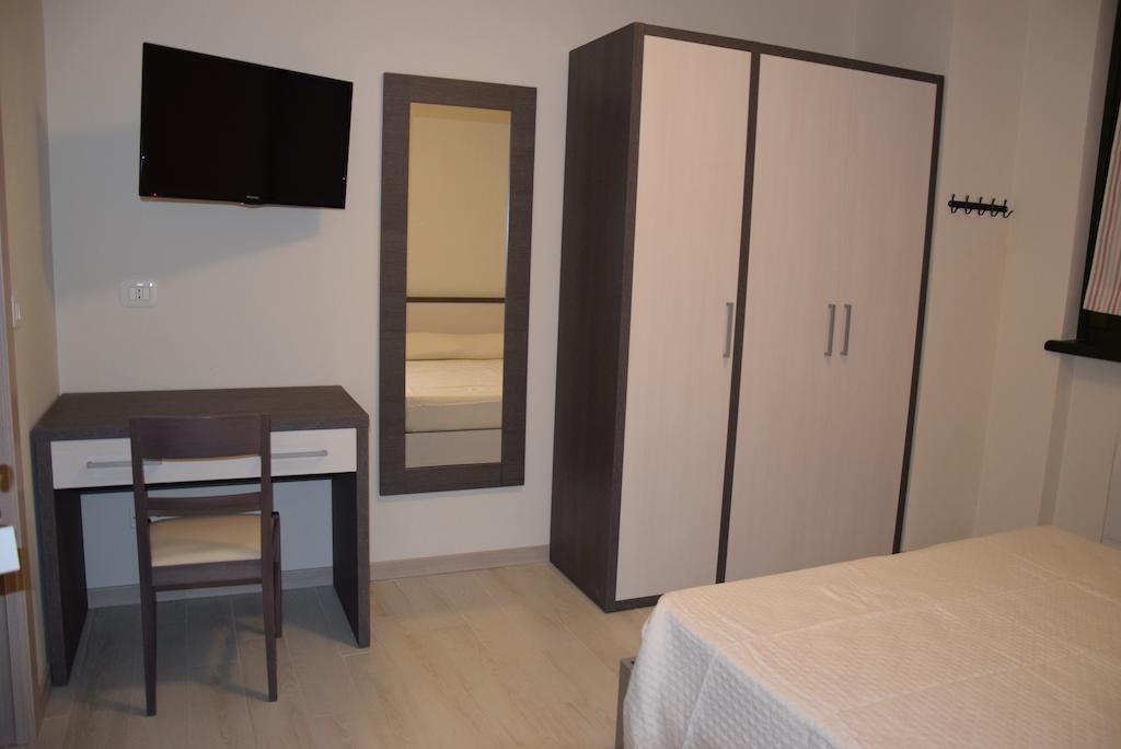B&B L'Acero Casto Phòng bức ảnh